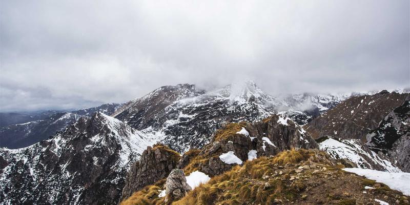 柬埔寨自驾游全攻略：从租车手续到吴哥窟探秘的实用旅行贴士